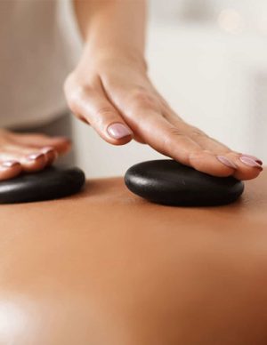 img-hot-stone-massage-1